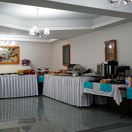 Hotel Atlas 2*