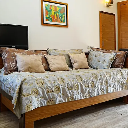 Atlas Hotel 2*