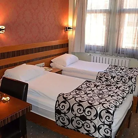 Hotel Atlas 2*