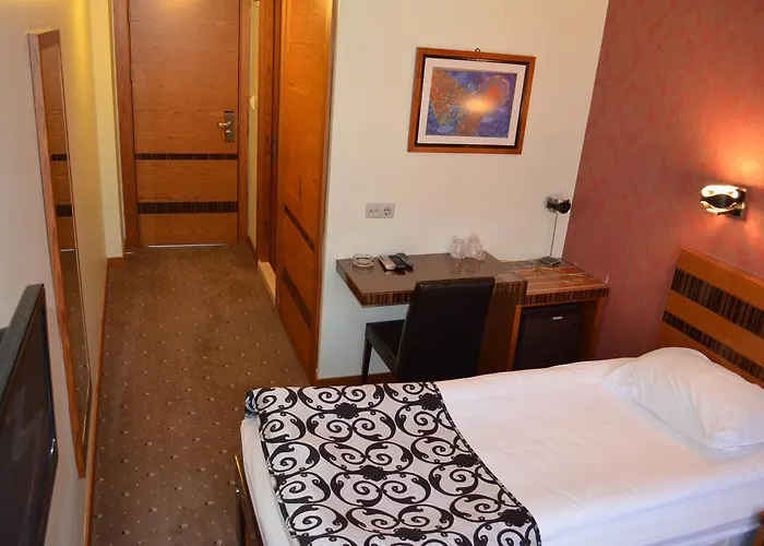 Atlas 2* Προύσα